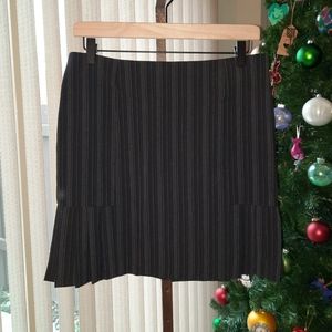 NWT Bebe sz 6 Black and gray skirt